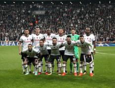 G2不断突破！C罗连续十二场比赛得分超过出色防守引发球迷热议