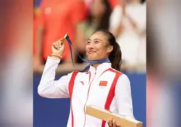  上海海港半决赛惊险阿森纳，郑钦文砍下40记关键球，全场沸腾